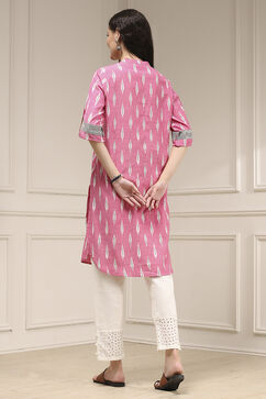 Pink Cotton Straight Yarndyed Kurta image number 3