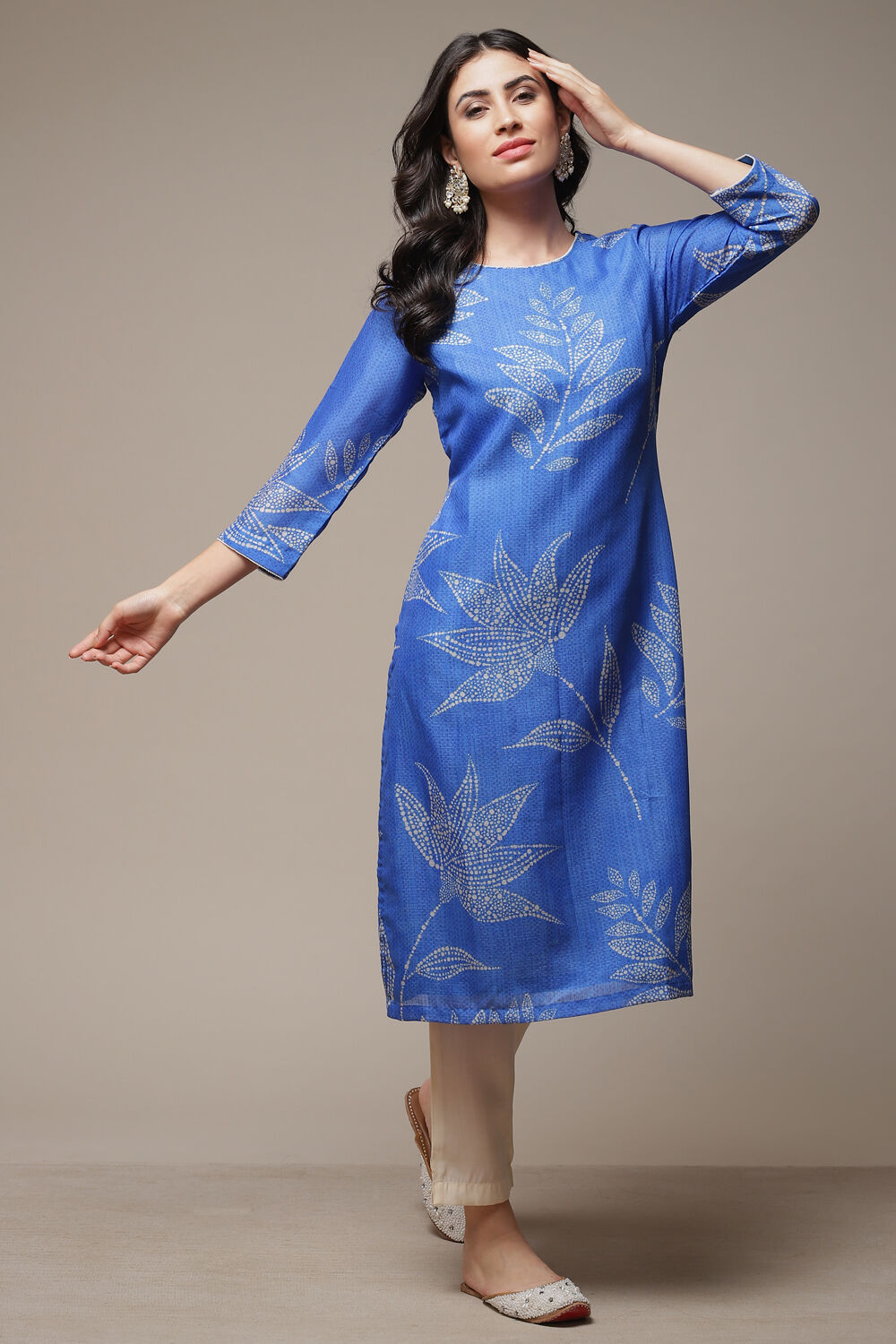 Blue Cotton Blend Straight Printed Kurta image number 0