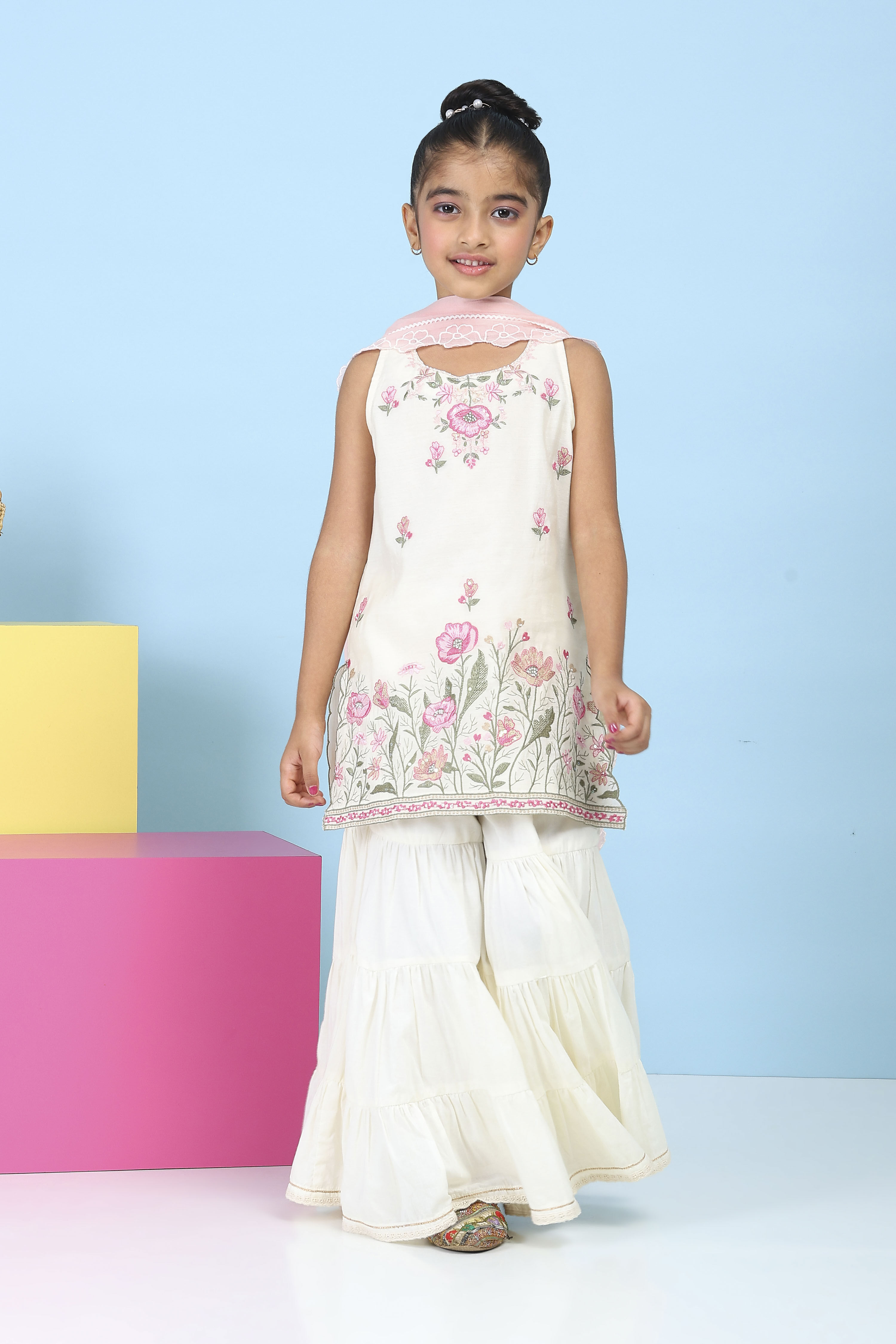 White Poly Chanderi Solid Straight Suit Set image number 6