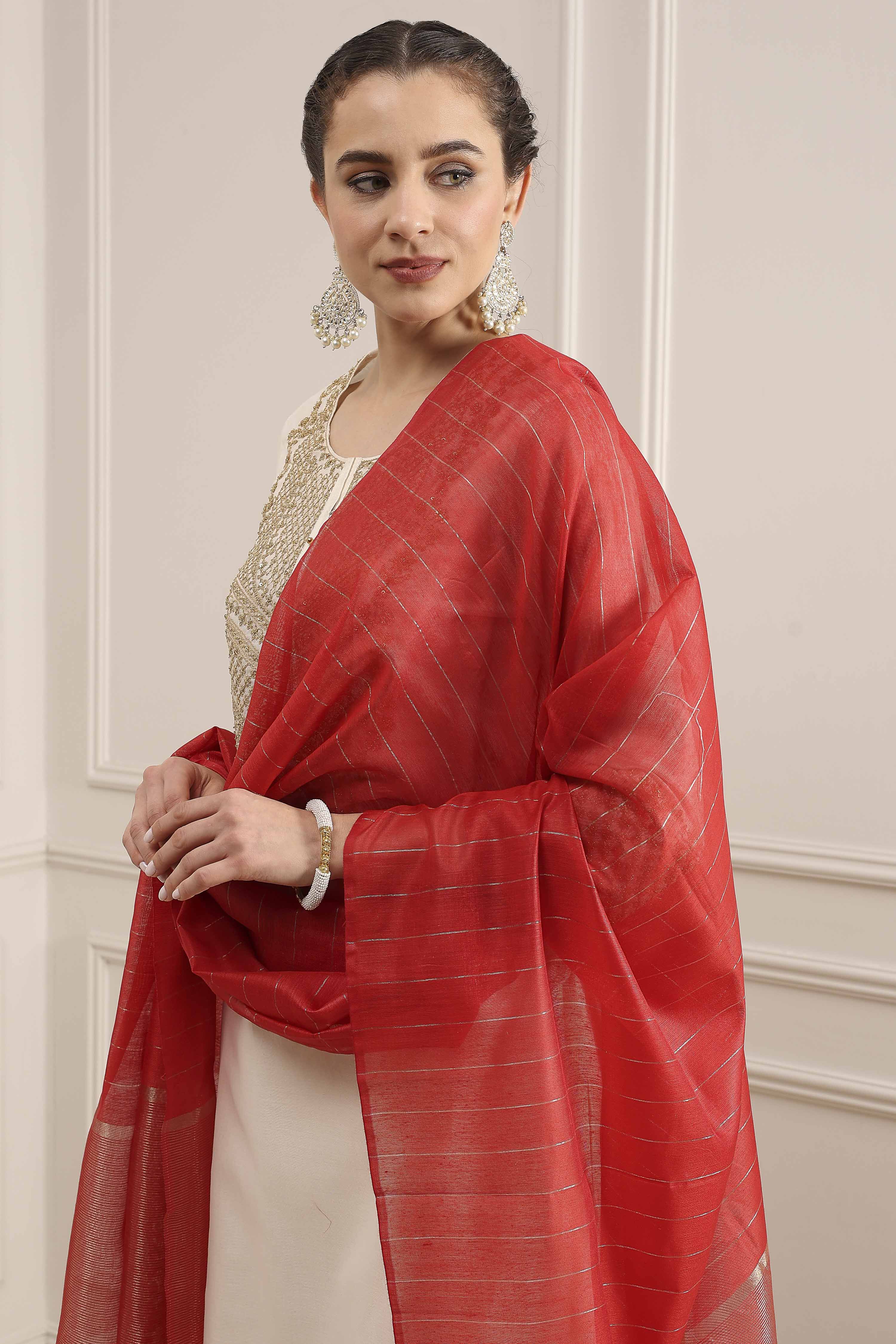 Red Polyester Yarndyed Dupatta image number 2