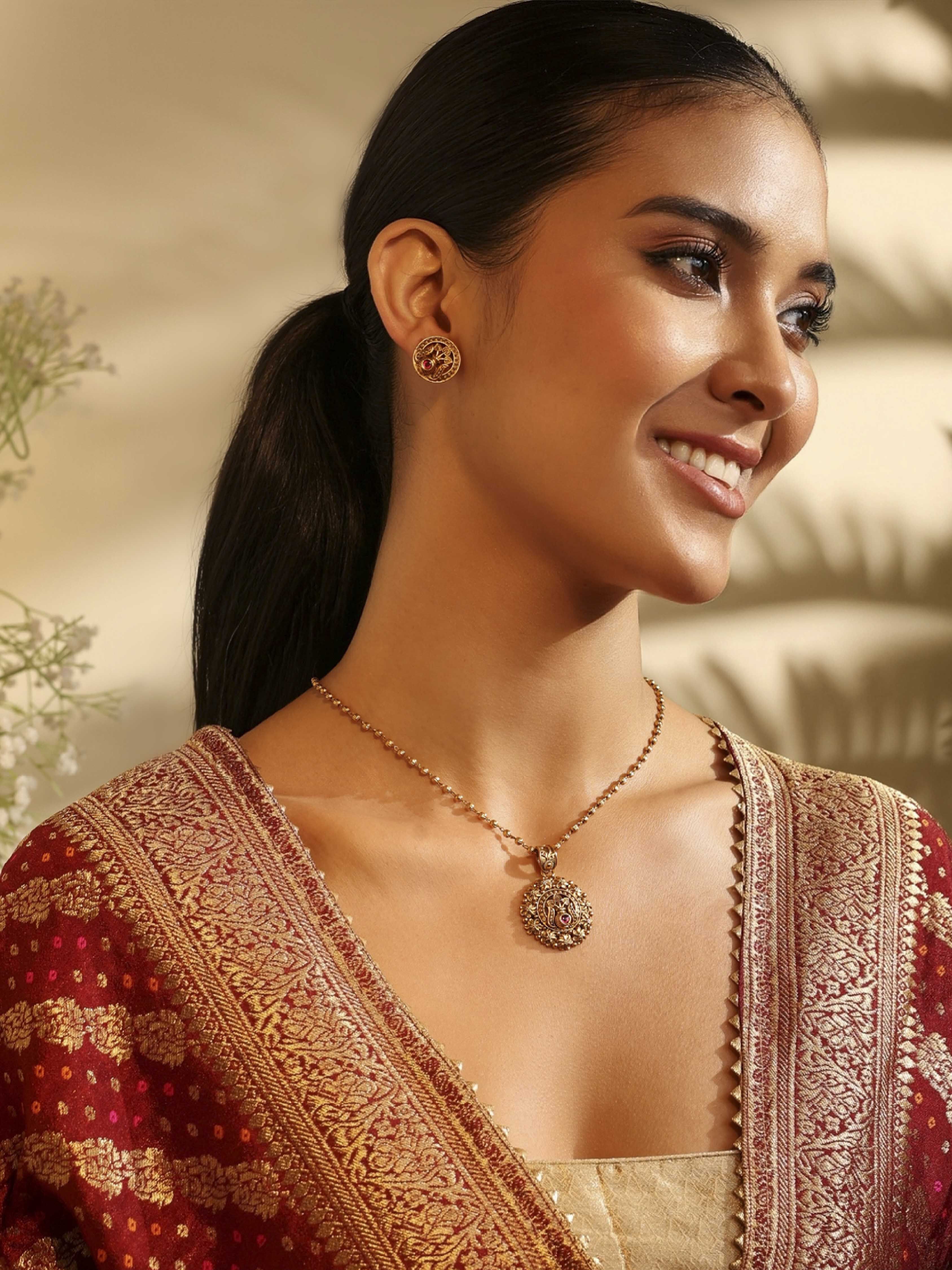 Gold Plated Brass Temple Pendant Necklace Set image number 3