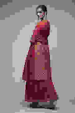 Red Cotton Blend Garara Suit Set image number 3