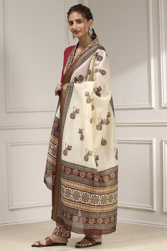Maroon Cotton Modal Digital Print Unstitched Suit Set image number 4