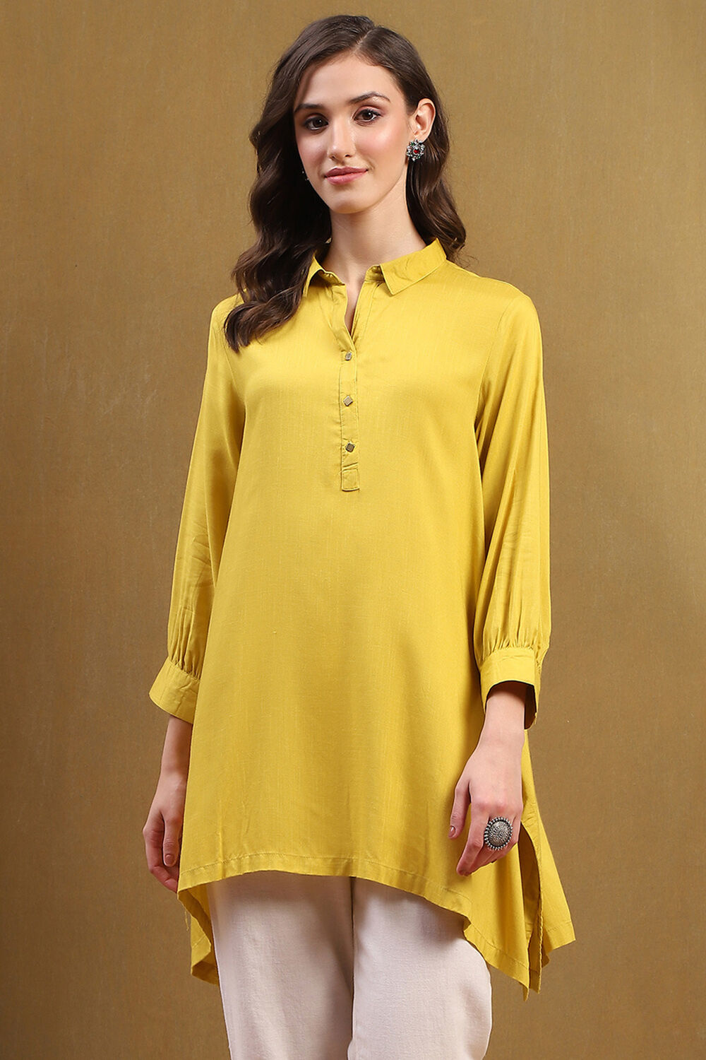 Mustard Yellow Solid Asymmetric Short Kurta image number 5