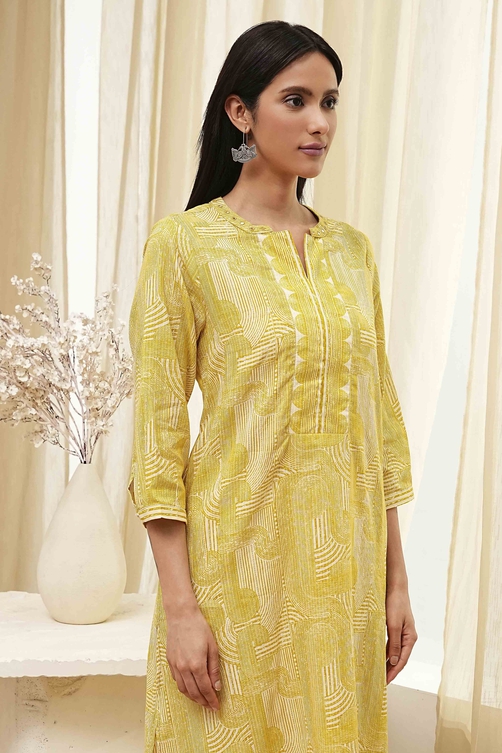 Yellow Cotton Printed Straight Kurta image number 1