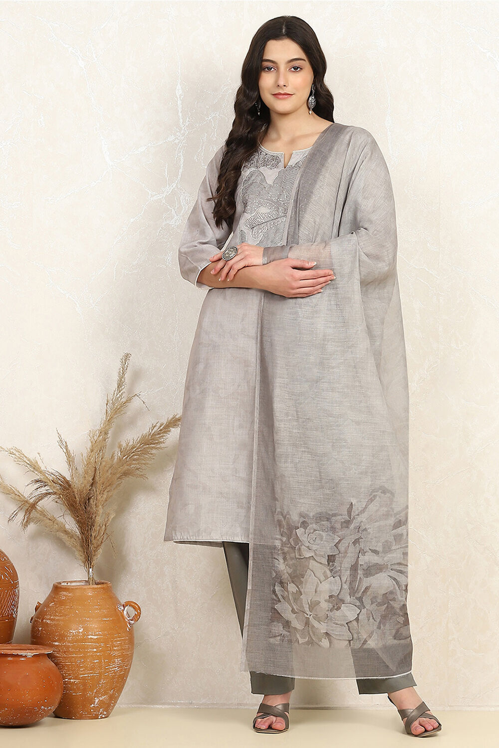 Gray Cotton Unstitched Suit Set image number 7