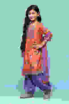 Orange Polyester Gathered Printed Suit Set image number 5