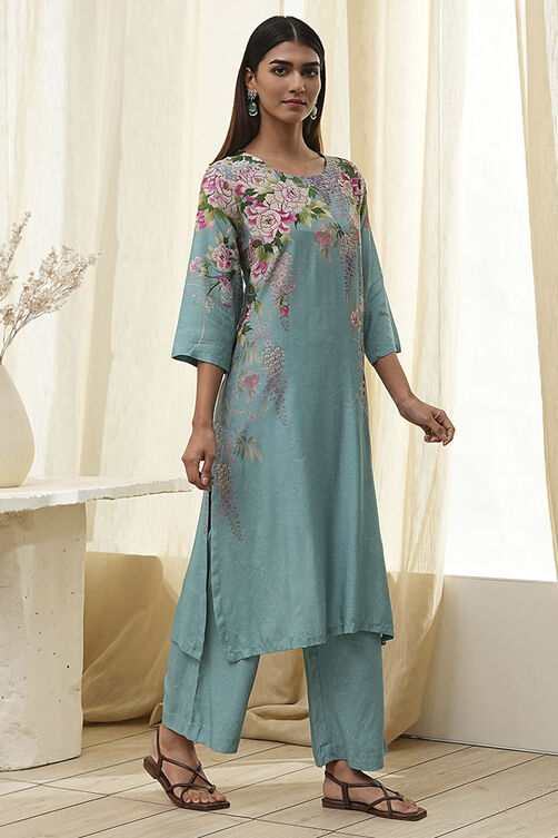 Blue Floral Straight Kurta Set image number 5