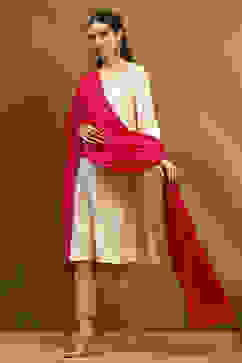 Pink Polyester Dupatta image number 0