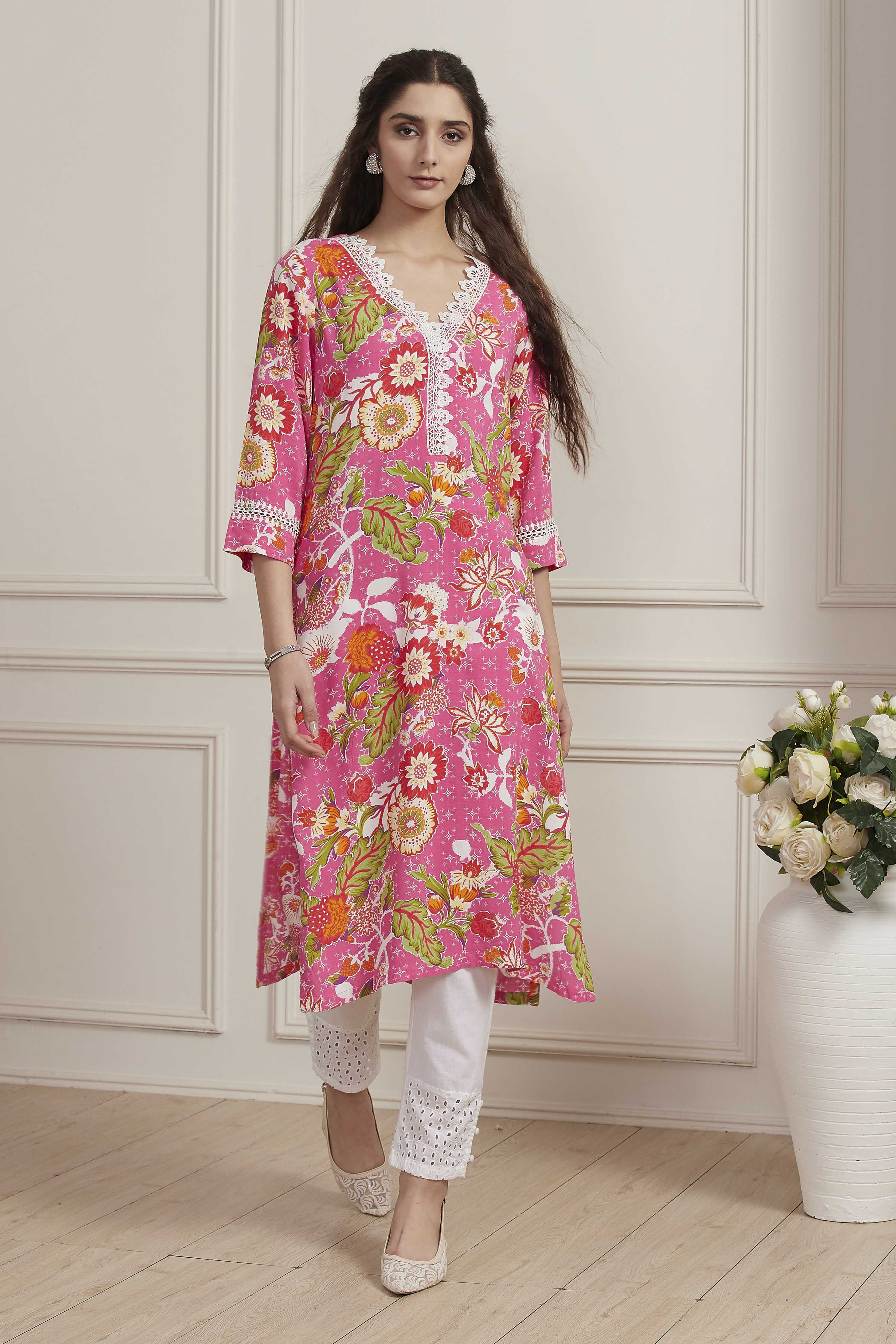 Pink Viscose Rayon Straight Kurta image number 0