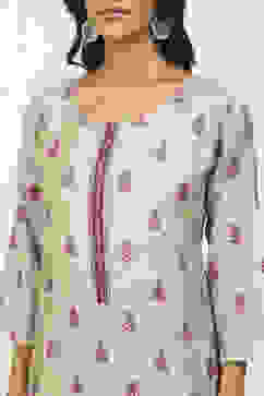 Red Silk Blend Digital Print Unstitched Suit Set image number 2