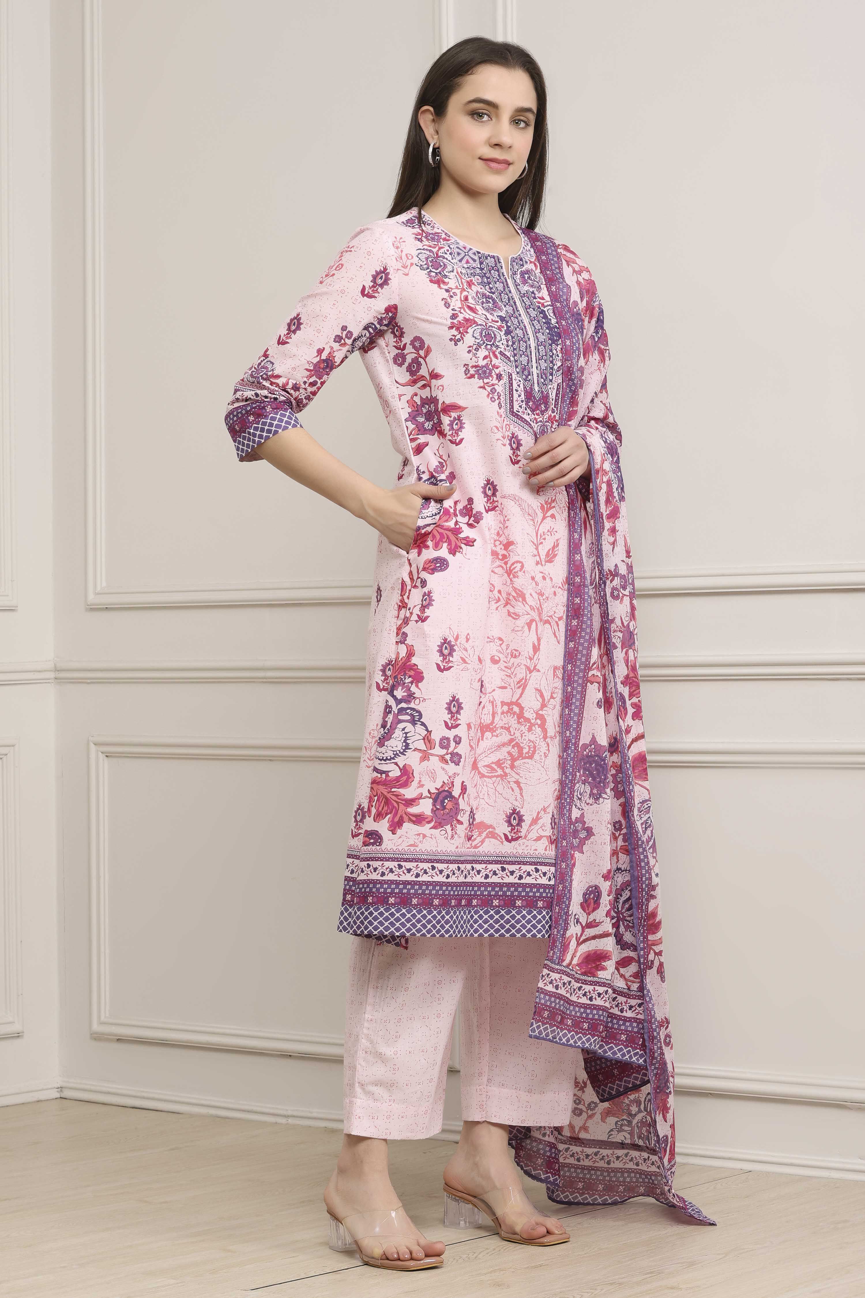 Off-White Cotton Floral Printed Straight Suit Set image number 5