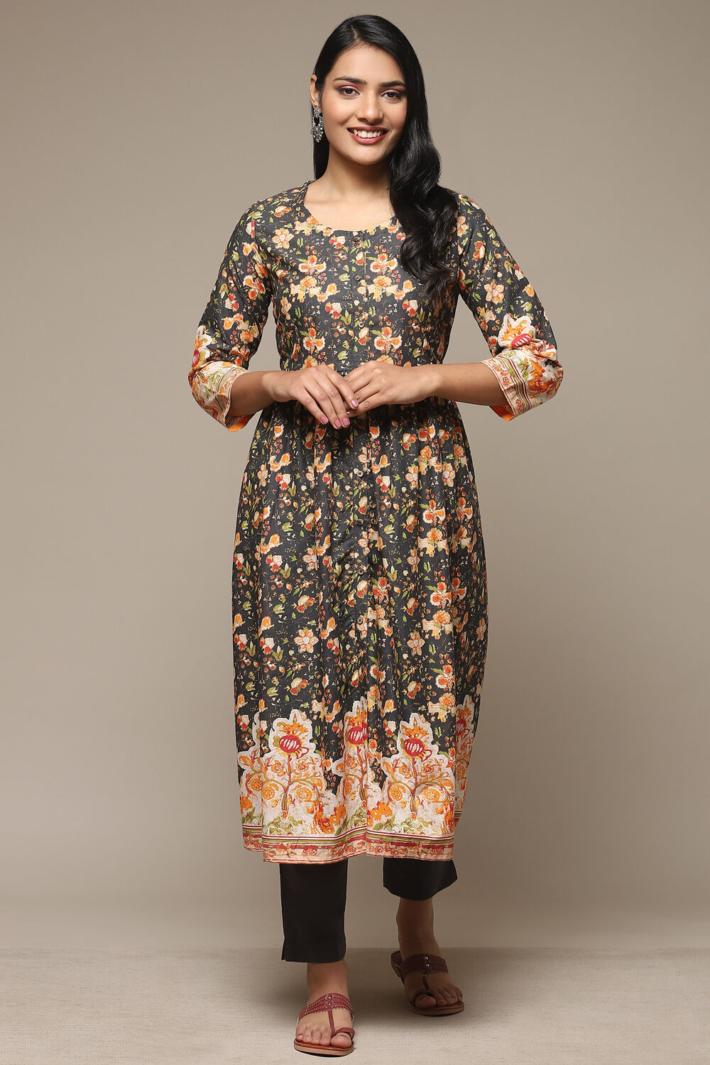 Blue Cotton Gathered Kurta Pants 2 Piece Set image number 6