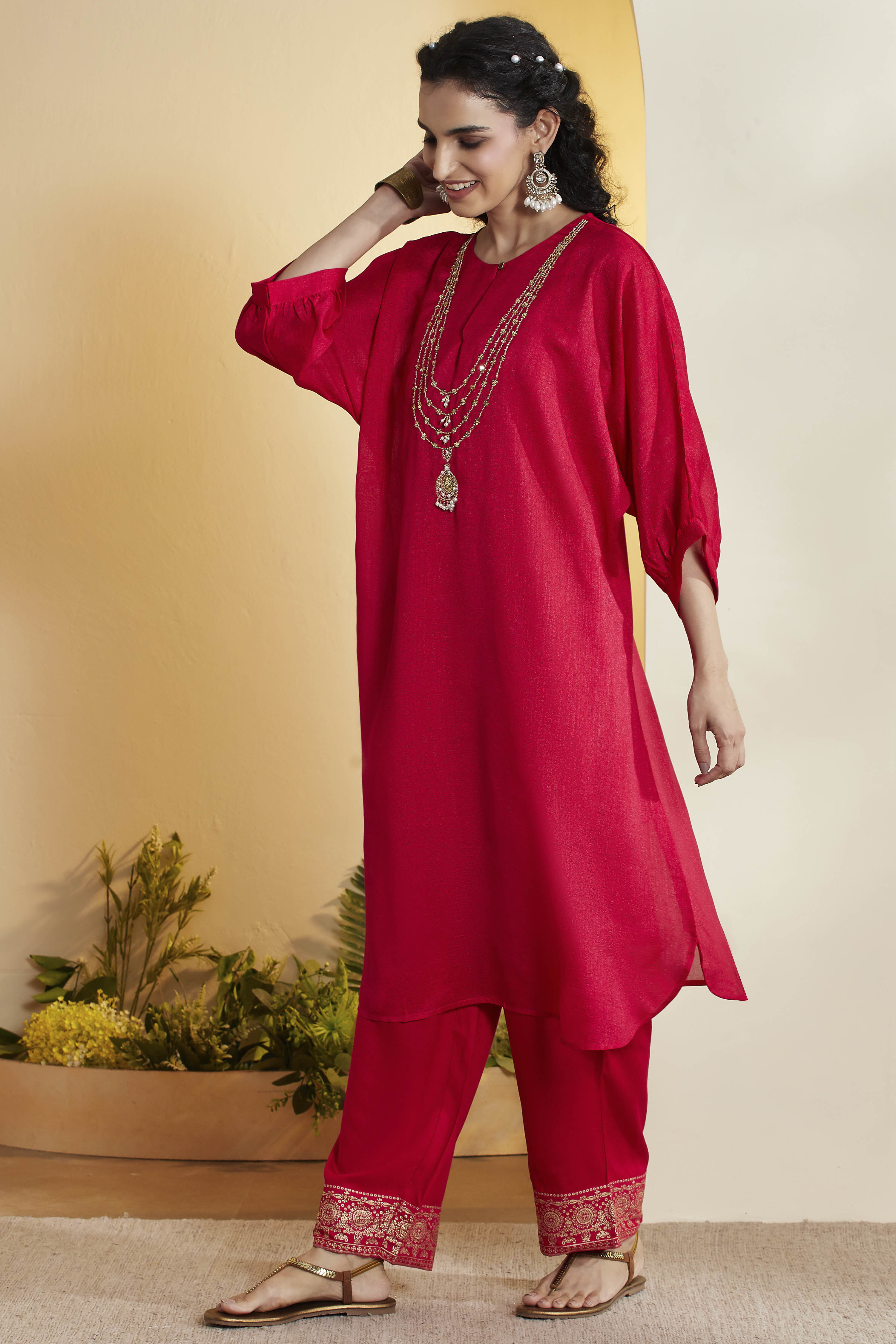 Red Polyester Straight Kurta image number 3