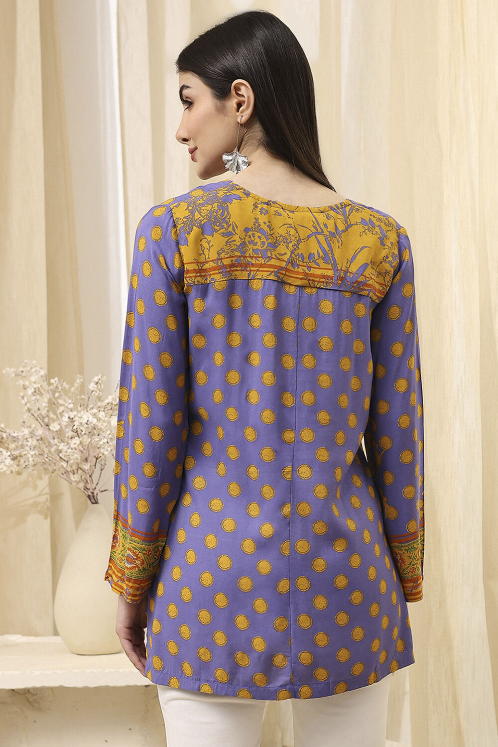 Purple Muslin Printed Straight Short Kurta image number 4