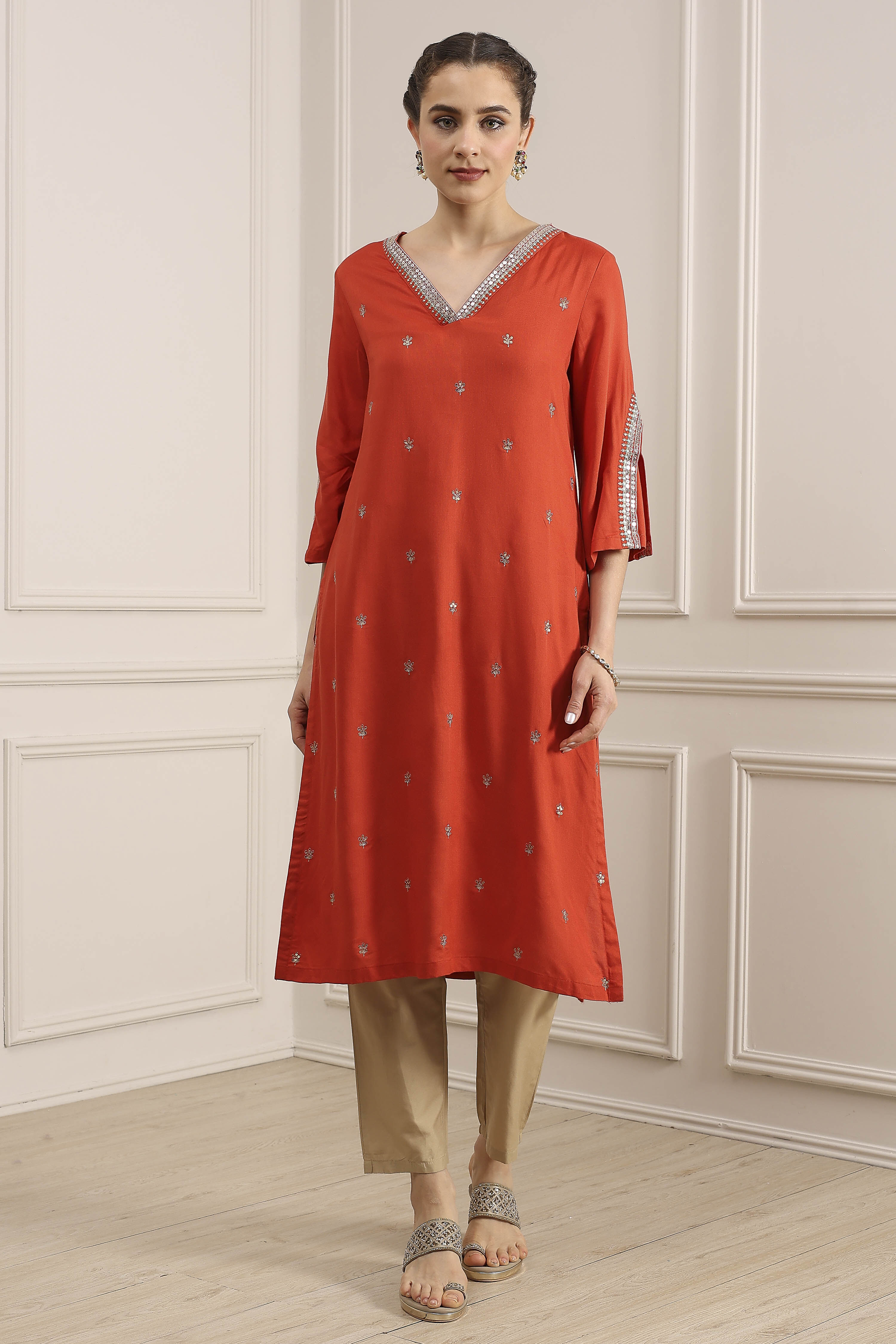 Orange Embroidered Straight Kurta image number 5