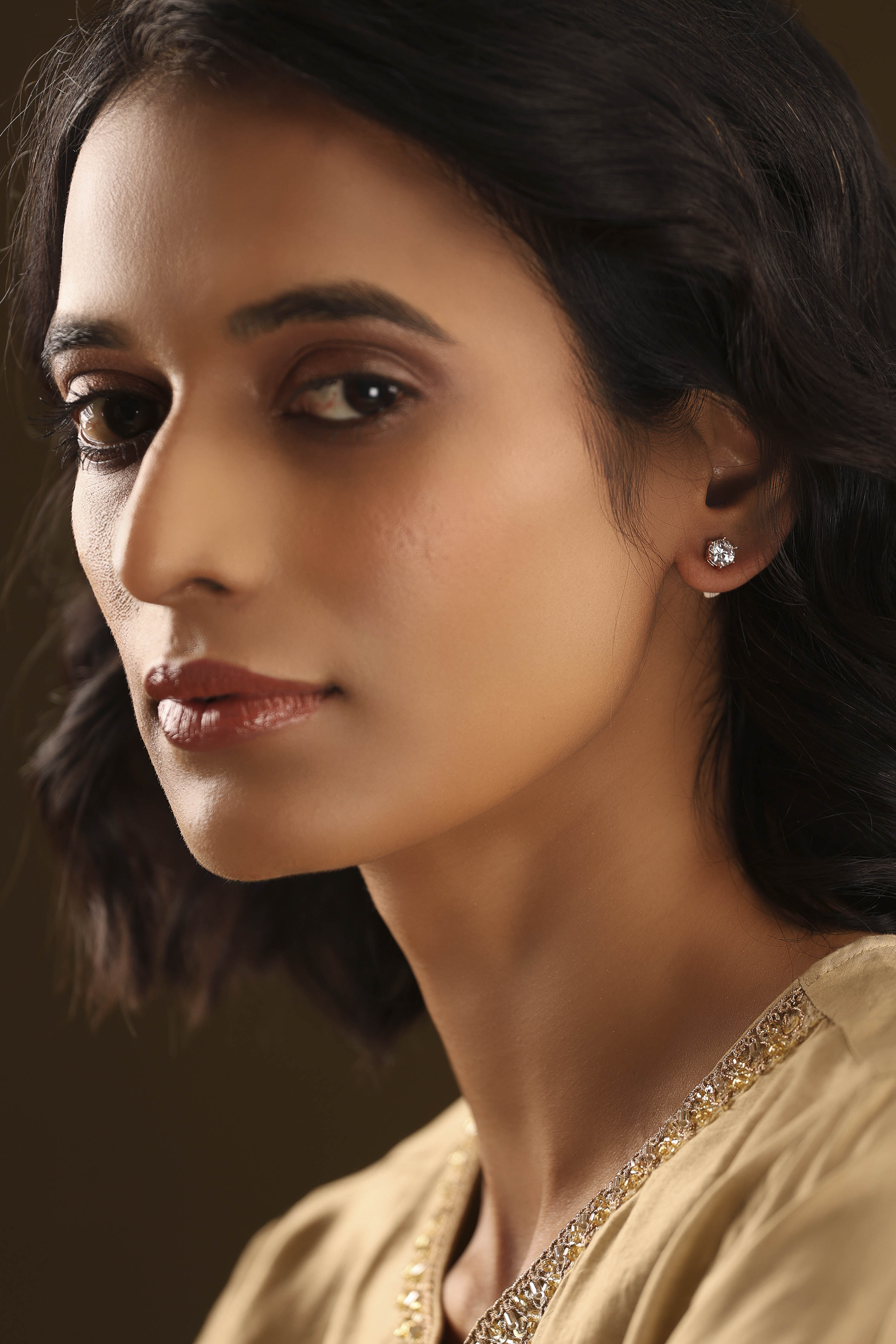 White Brass Studs image number 3