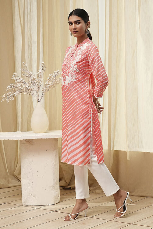 Coral Polyester Straight Kurta image number 2