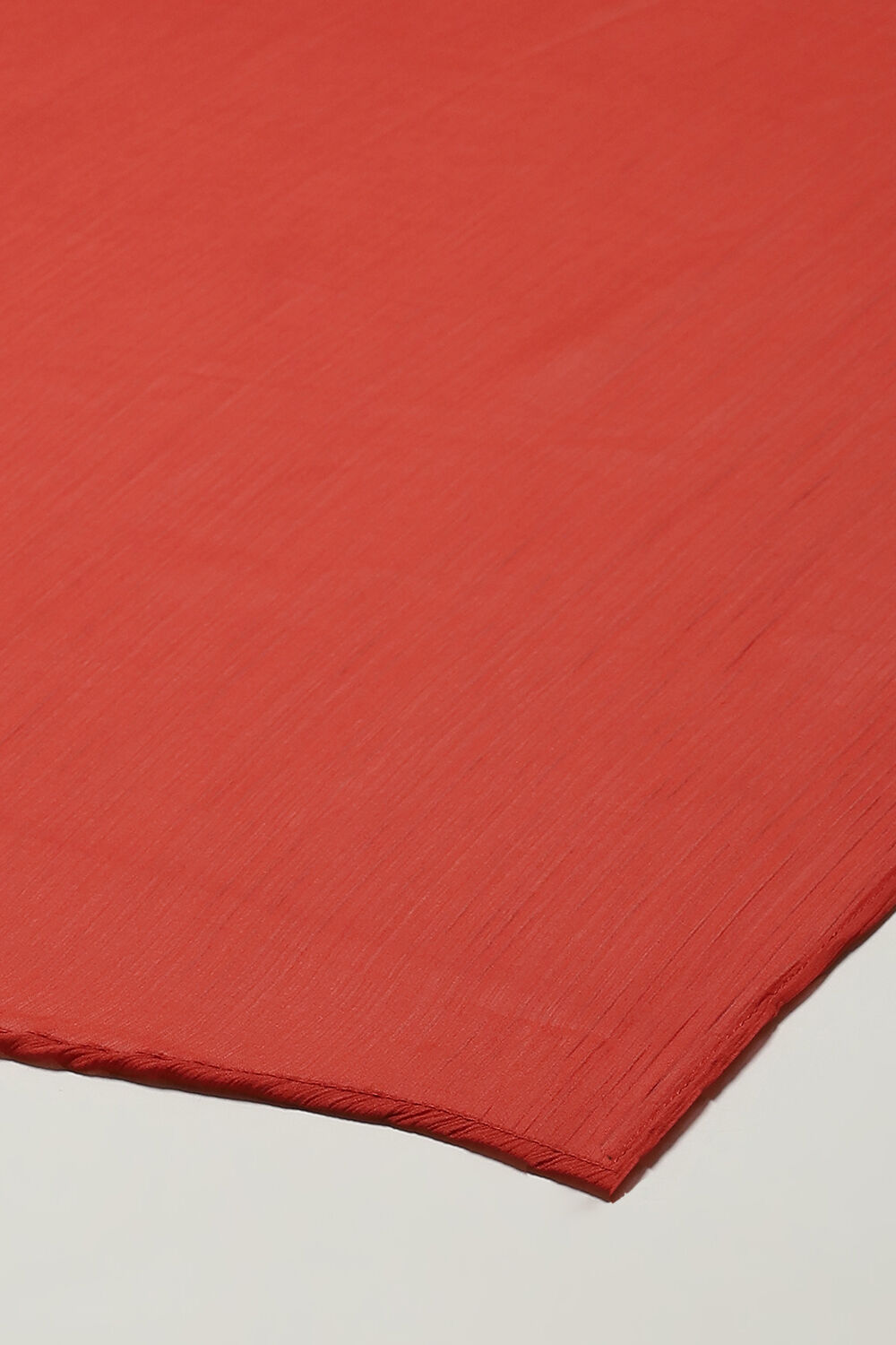 Maroon Poly Shantoon Narrow Kurta Pant Suit Set image number 3