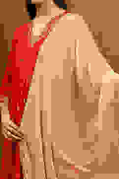 Cream Polyester Dupatta image number 1