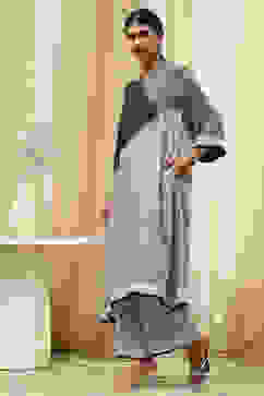 Grey Printed Straight Kurta Set image number 3