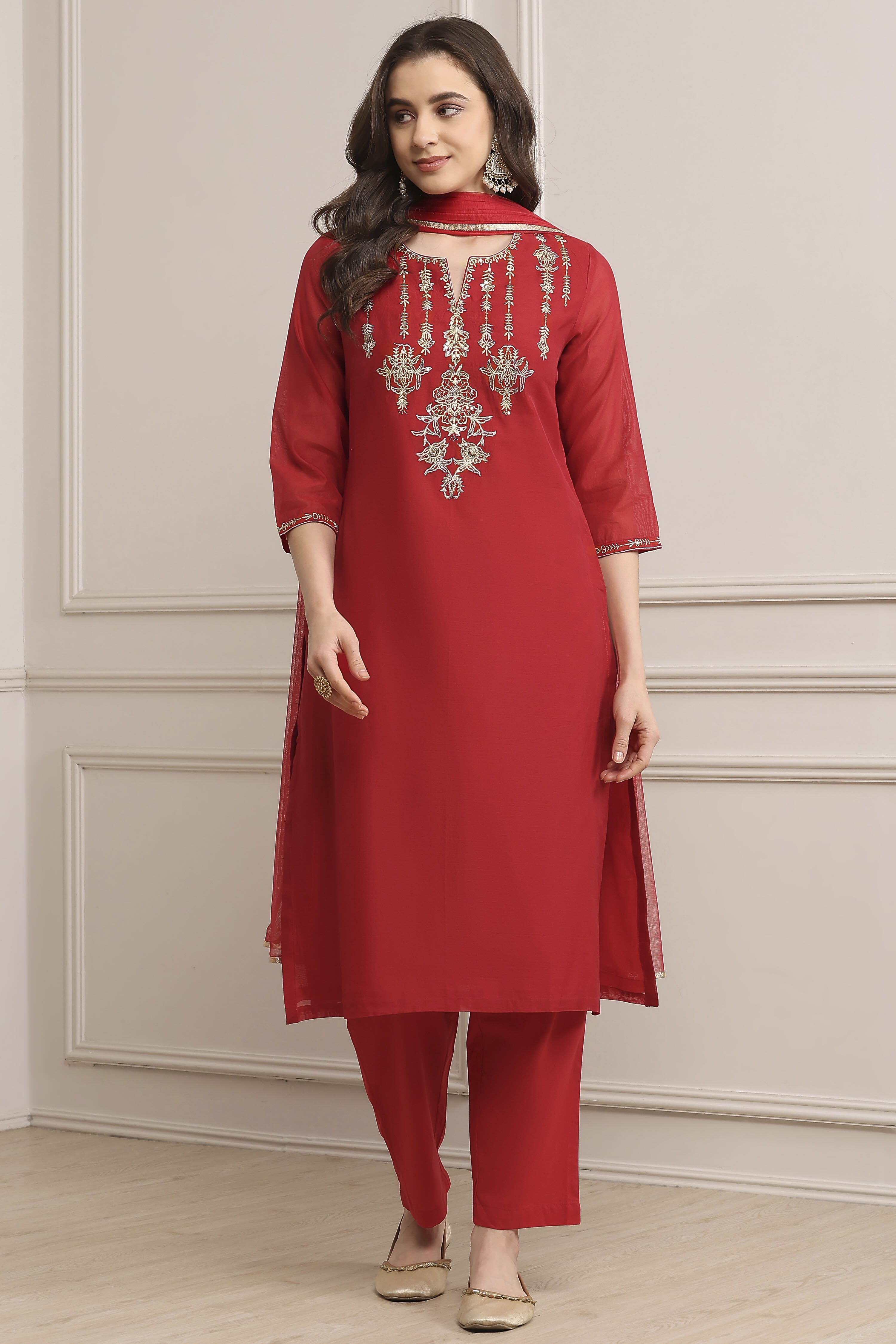 Red Art Silk Straight Kurta Slim Pant Suit Set image number 6