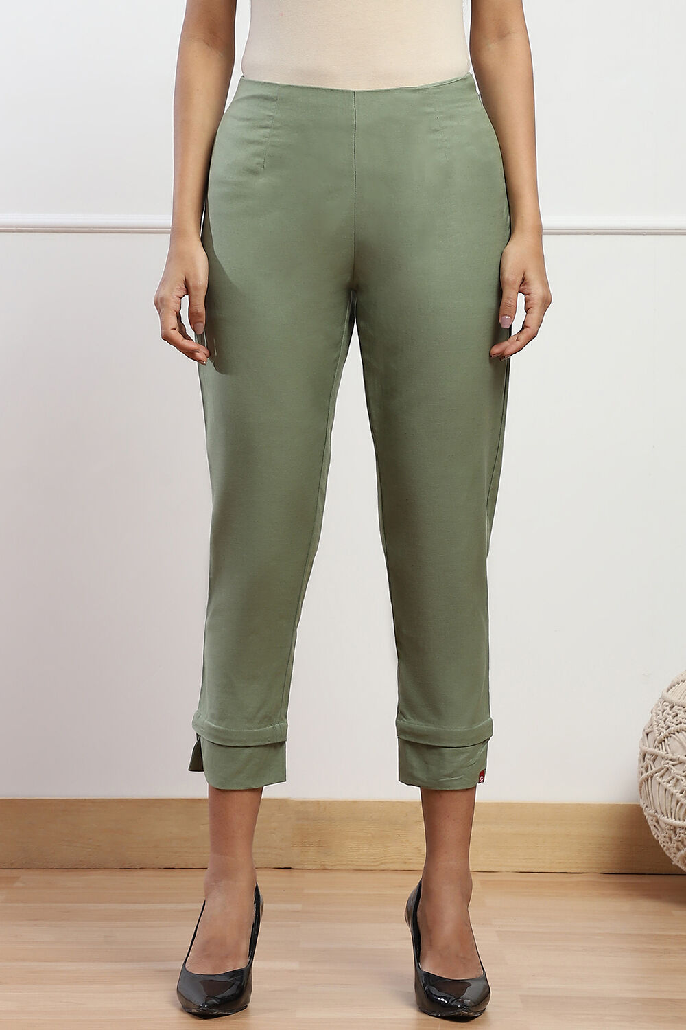 Green Bay Cotton Blend Solid Pants image number 4
