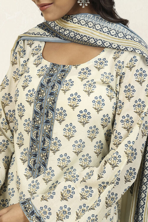 Pink Cotton Printed Unstitched Suit Set image number 2