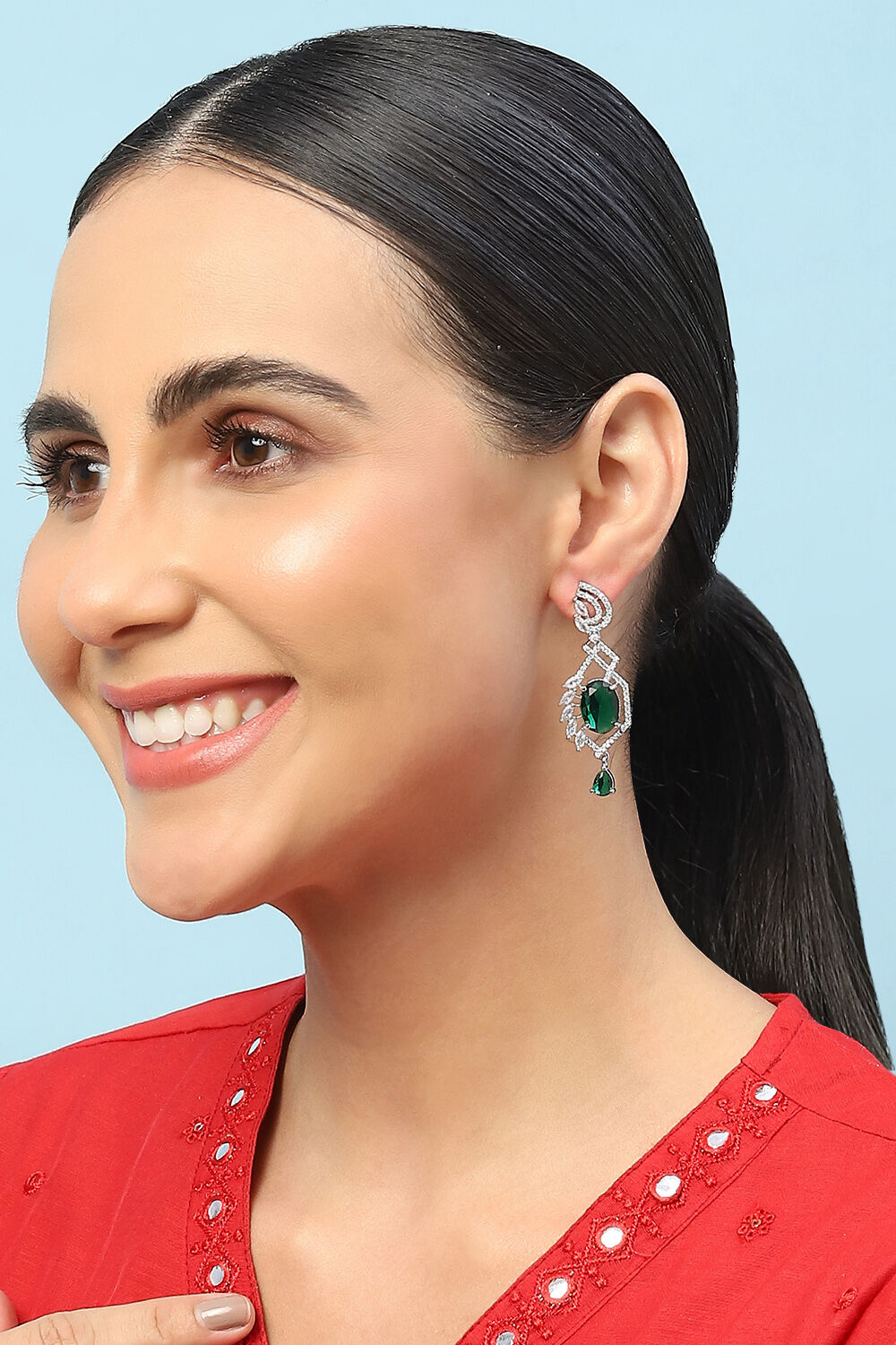 Emerald Green Brass Earrings image number 3