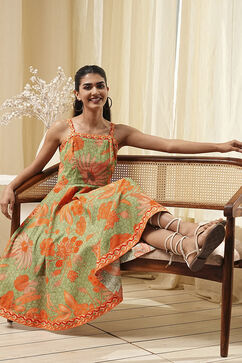Green Cotton Blend Floral Printed Flared Dress image number 0