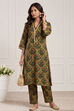 Green Poly Viscose Straight Kurta Pants Set image number 7