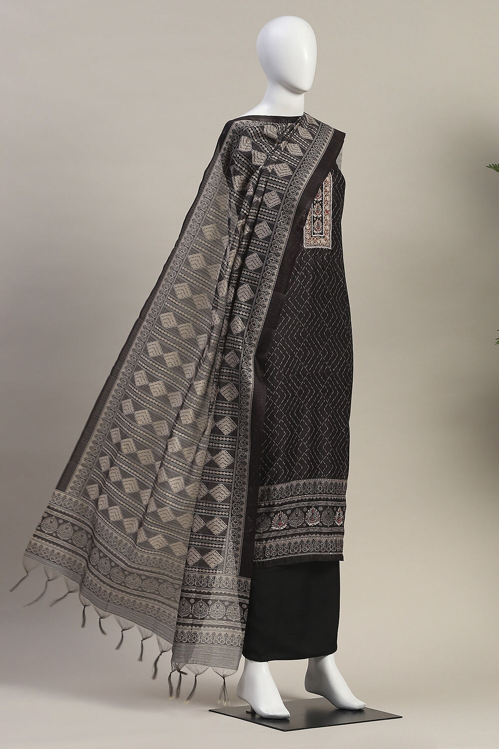 Beige Chanderi Hand Embroidered Unstitched Suit Set image number 4