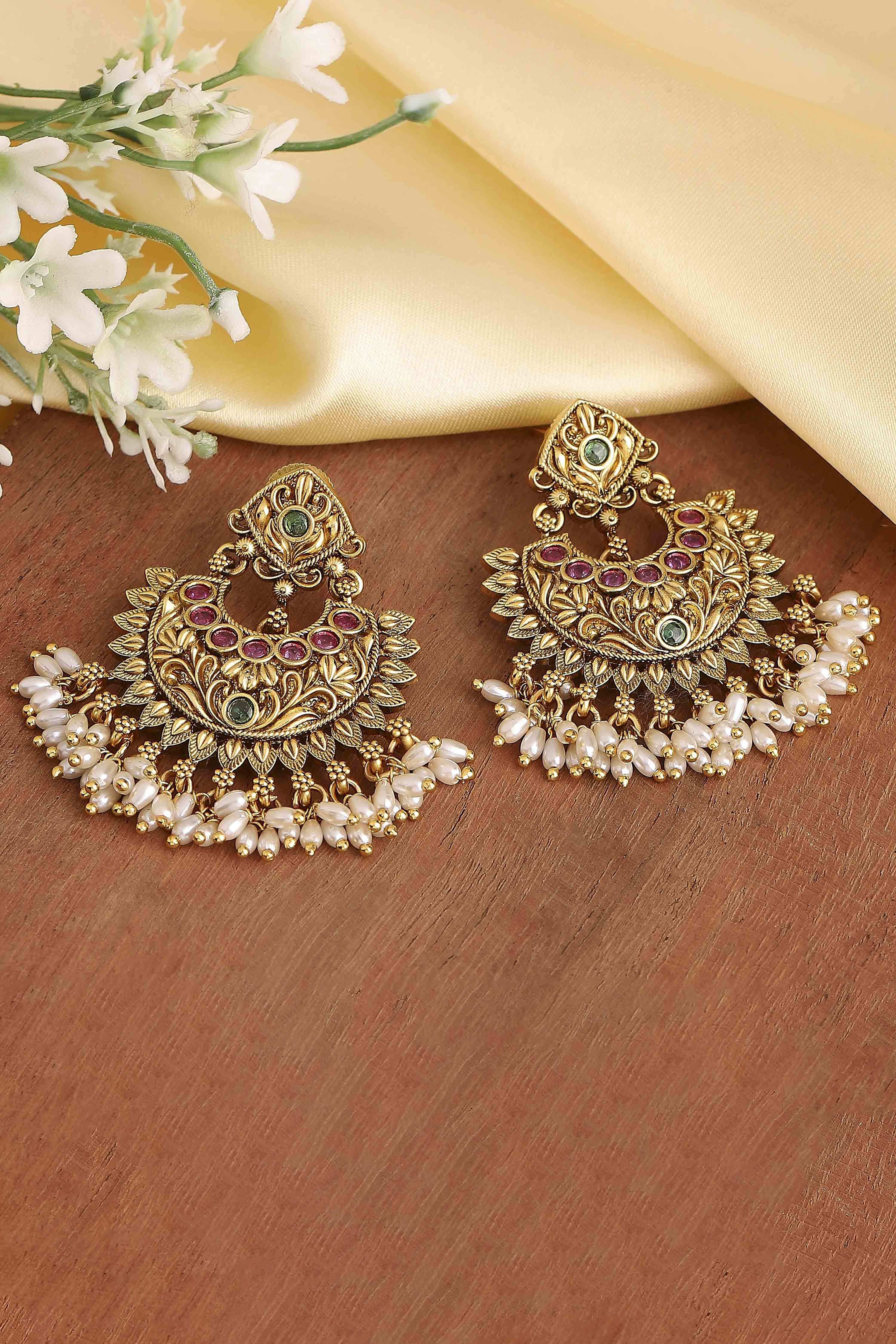 Gold Brass Chaandbali image number 0