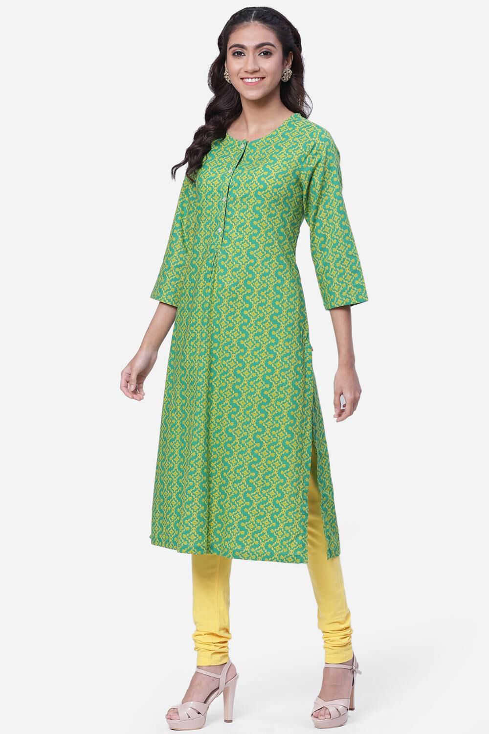 Blue Cotton Blend Printed Kurta image number 2