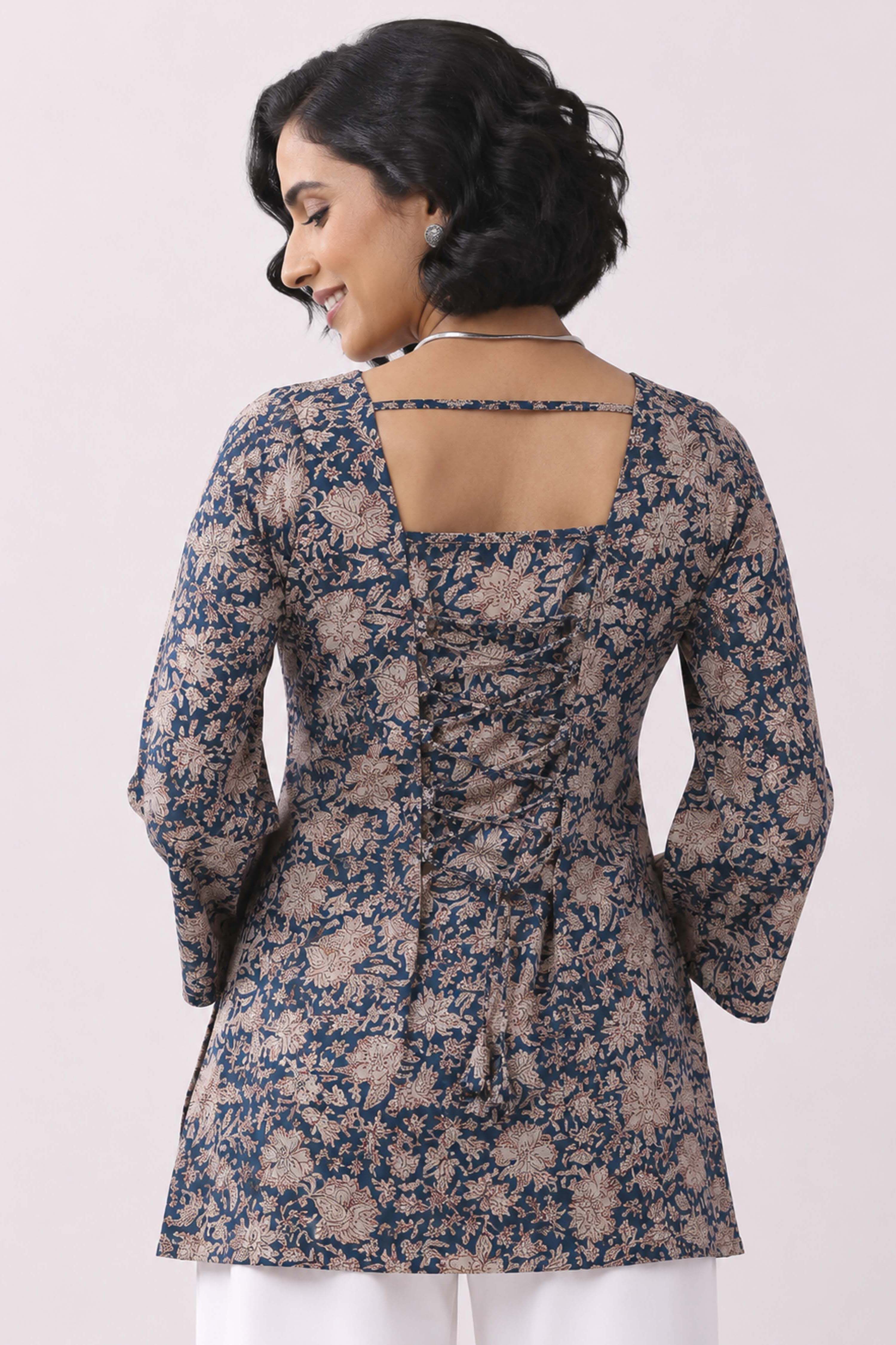Blue Cotton A-Line Short Kurti image number 4