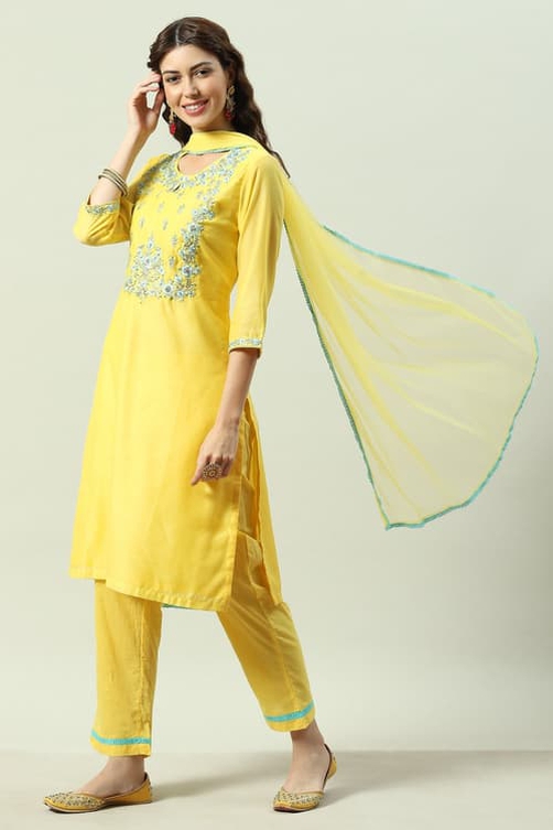 Yellow Cotton Blend A-Line Kurta Pants Suit Set image number 5