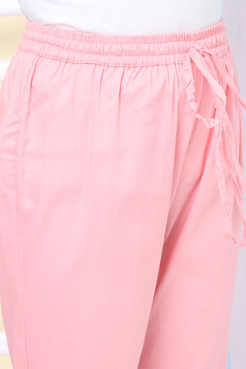 Peach Cotton Straight Kurta Regular Pant Suit Set image number 6
