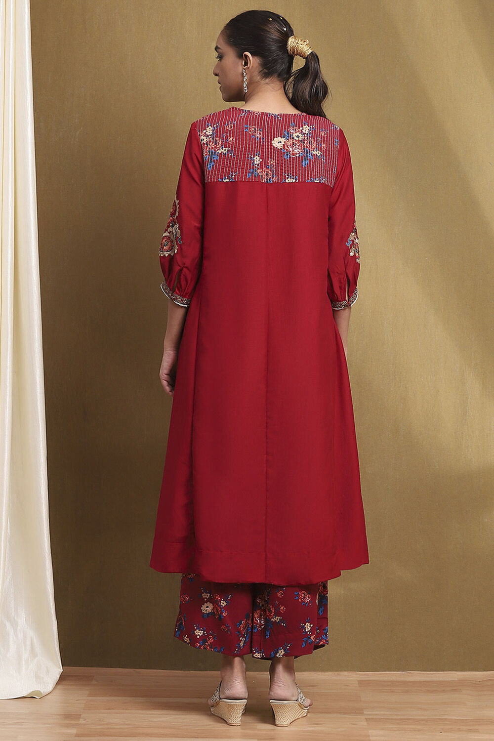 Red Silk Embroidered A-Line Suit Set image number 4