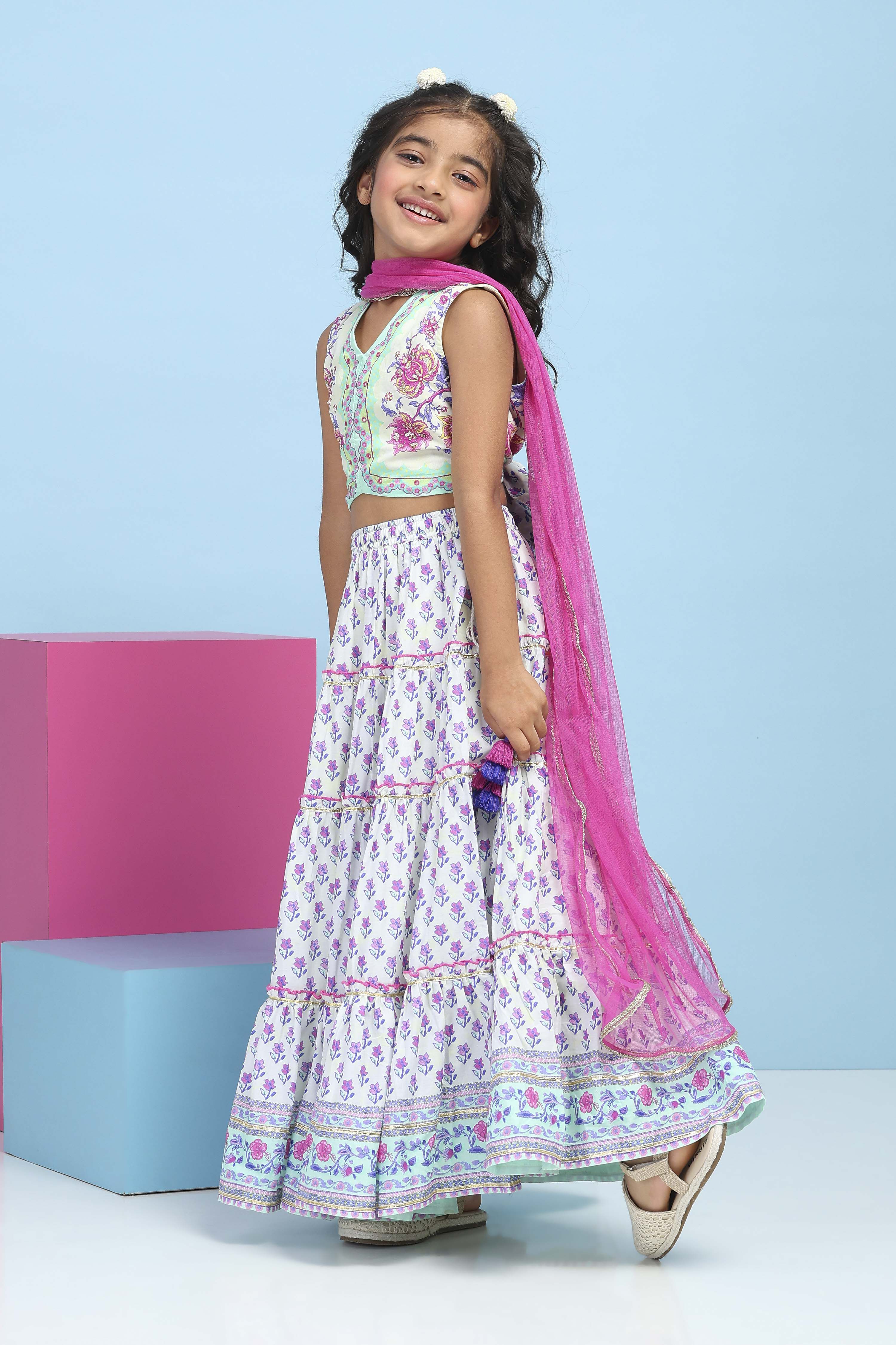 White Cotton Printed Regular Lehenga Set image number 3