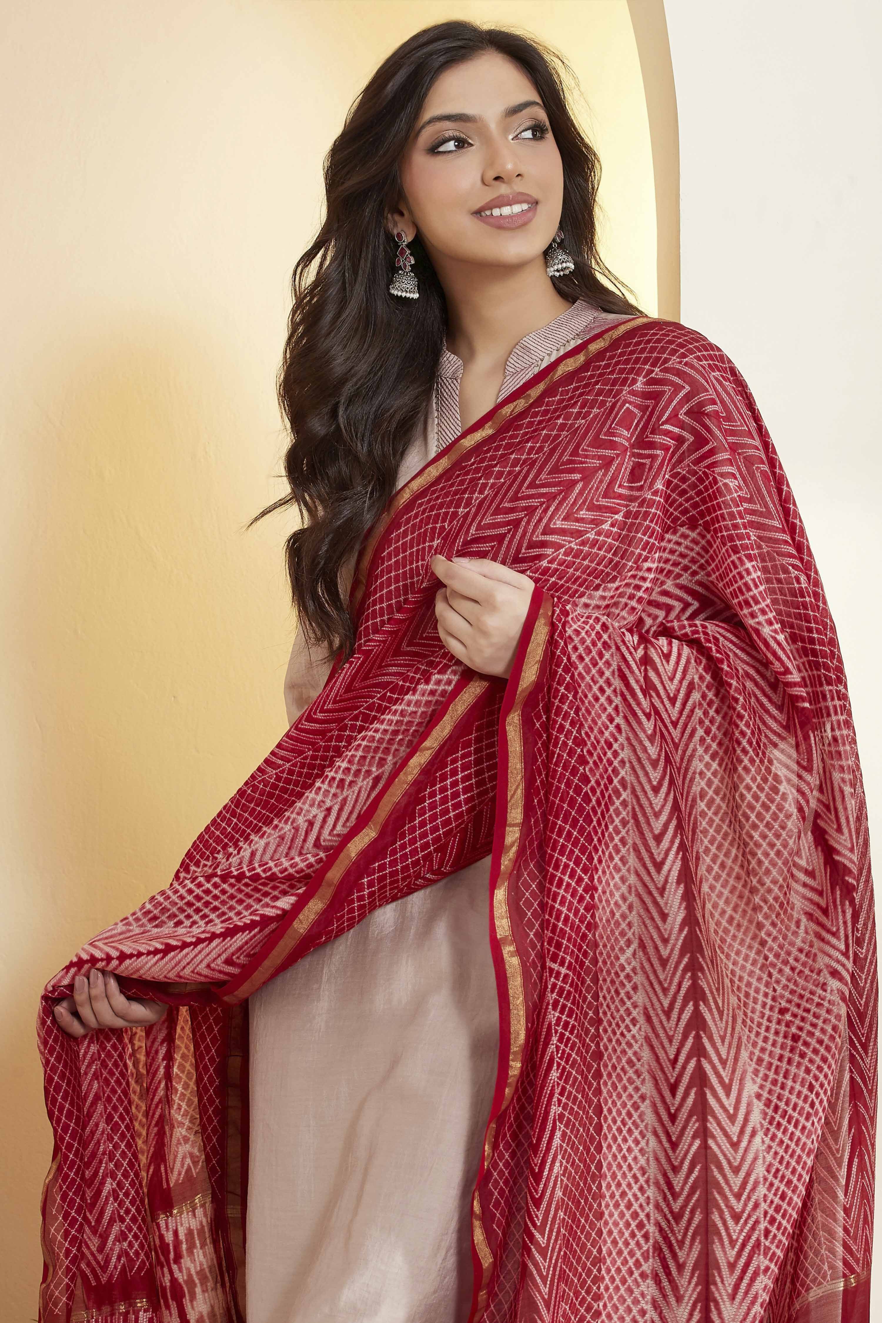 Red Chanderi Chevron Printed Dupatta image number 1