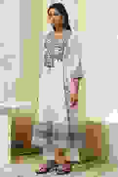 White and Black Cotton Gathered Kurta Set image number 3