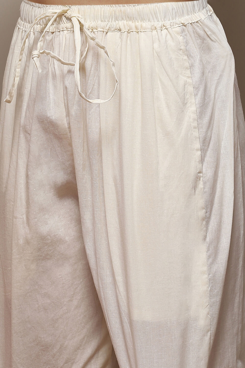 Off White Cotton Schiffly Unstitched Suit Set image number 3