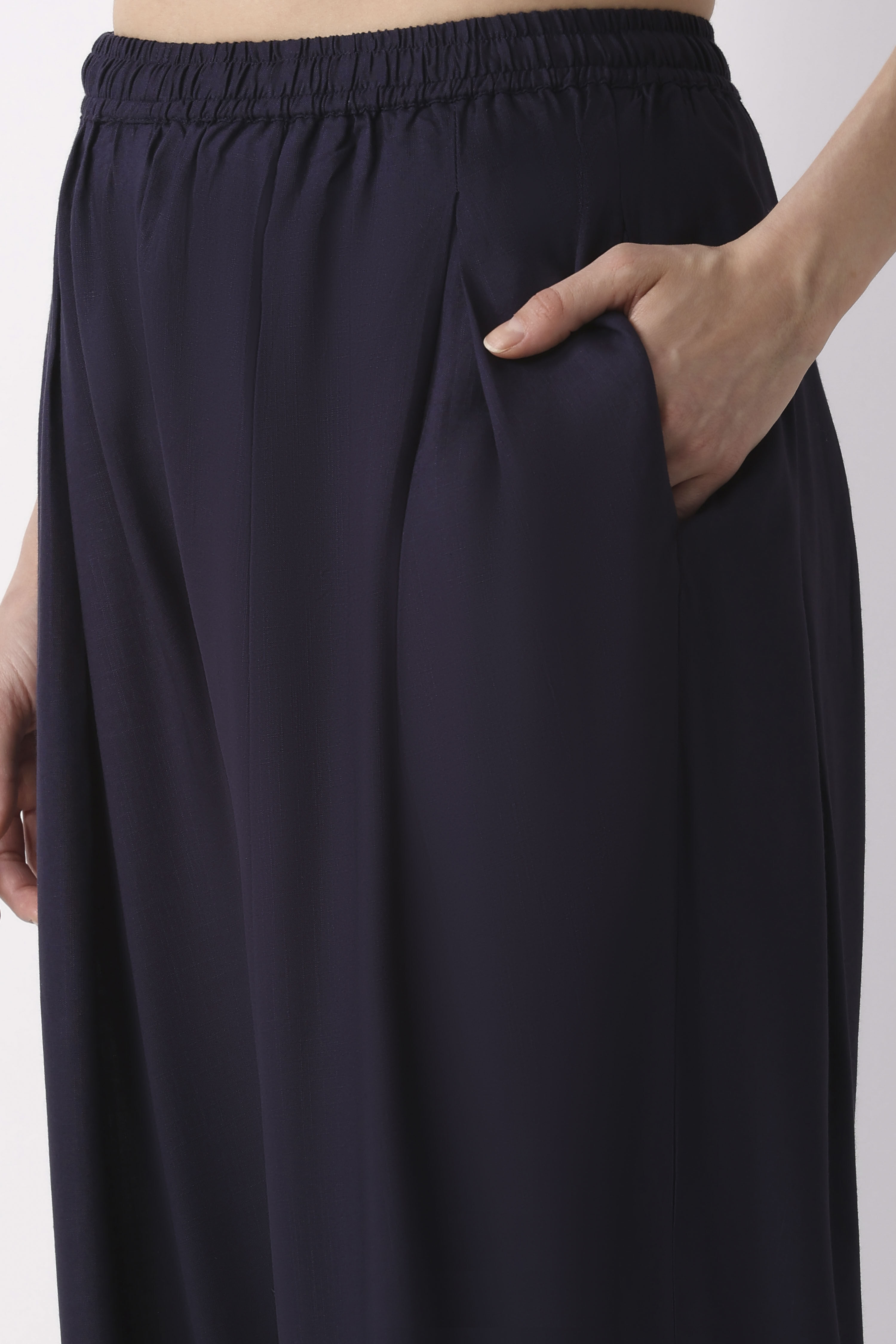 Indigo Blue Viscose Rayon Relaxed Solid Pants image number 1