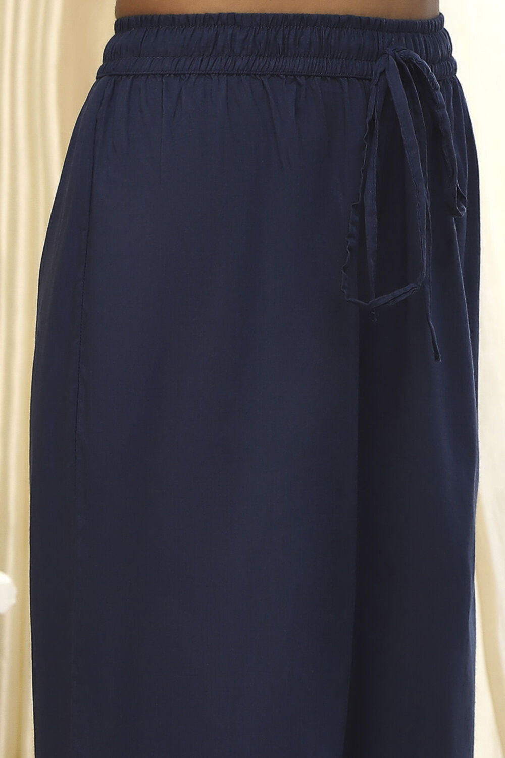 Blue Pure Cotton Fusion Short Kurta Set image number 2