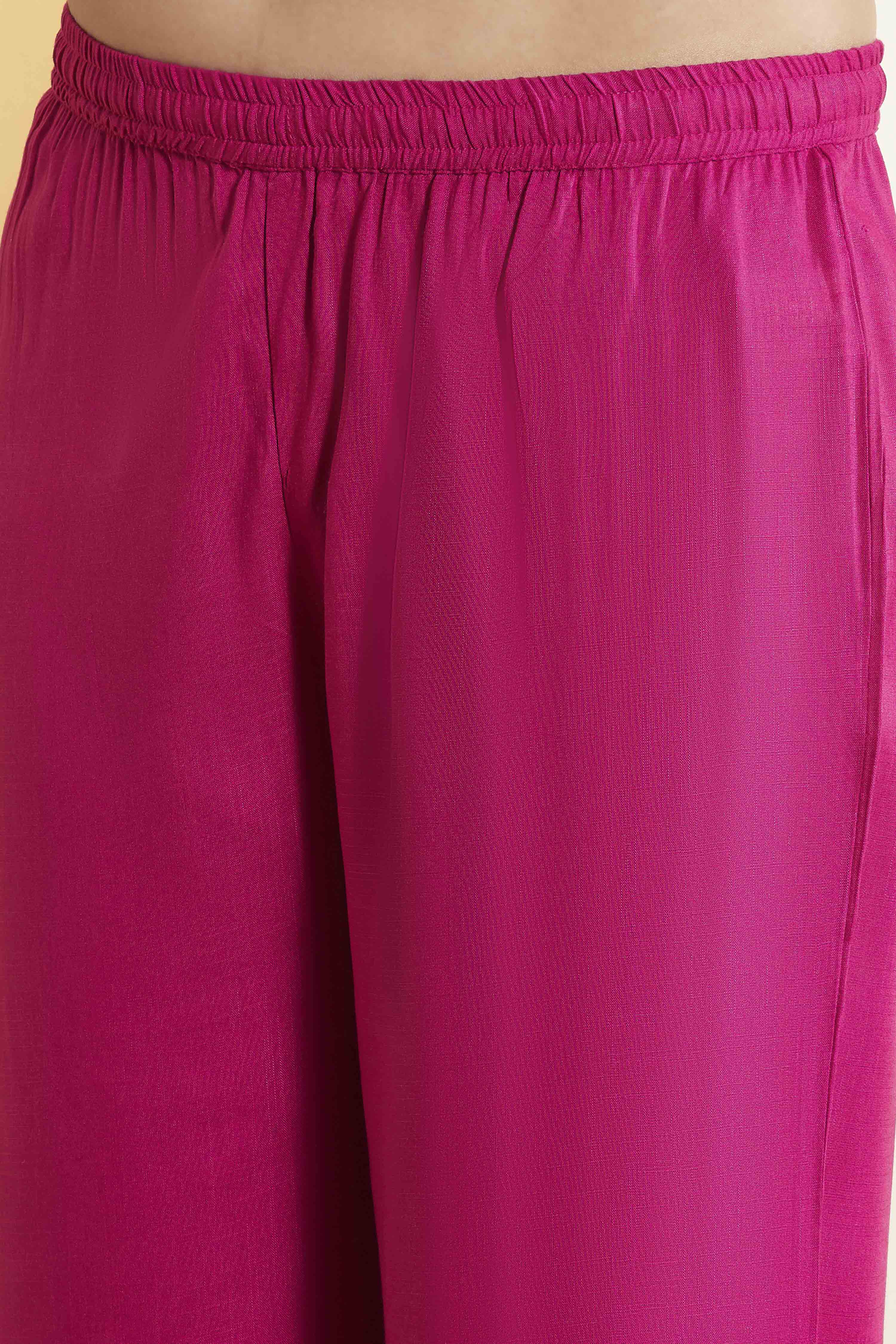 Magenta Viscose Blend Straight Suit Set image number 2