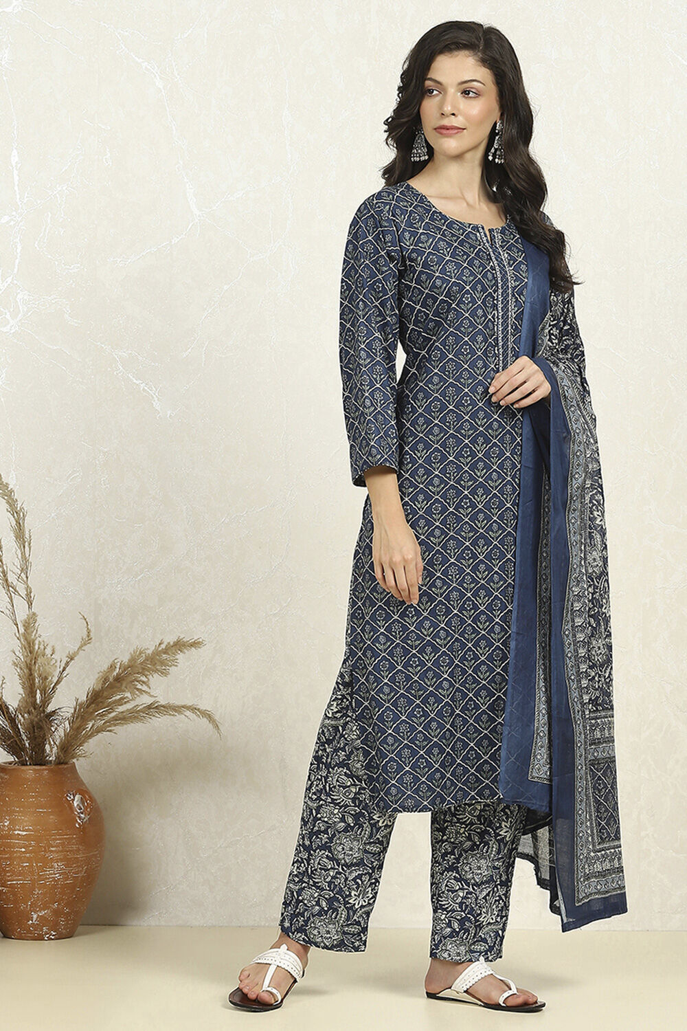 Blue Cotton Printed Unstitched Suit Set image number 6