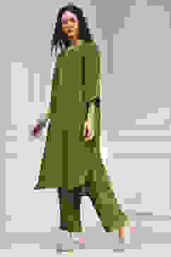 Olive Green Dyed Straight Kurta Set image number 3