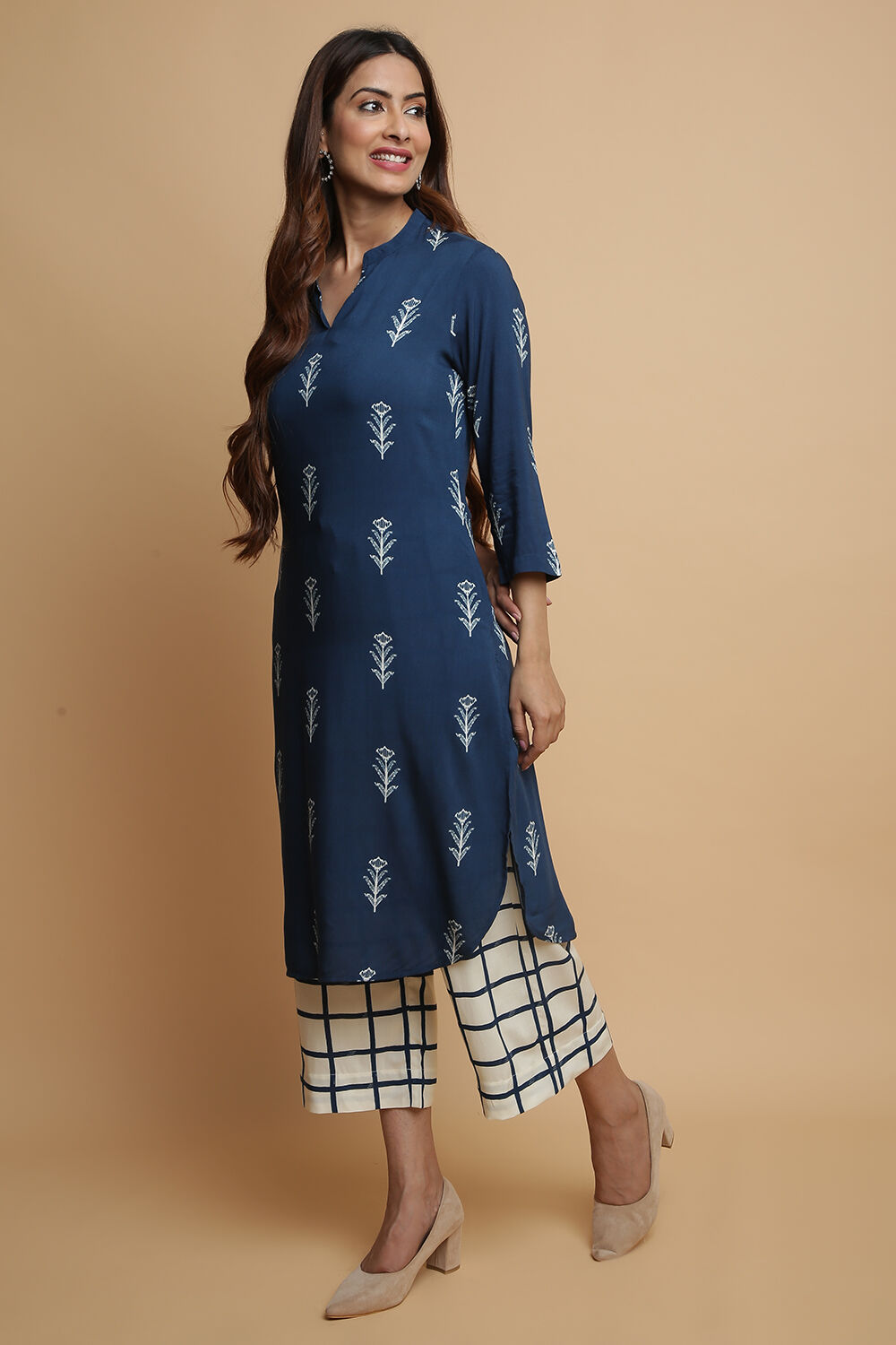 Navy Rayon Straight Kurta Palazzo Suit Set image number 3