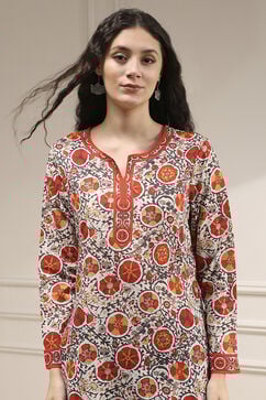 Off White-Red Polyester Straight Printed Short Kurta image number 1
