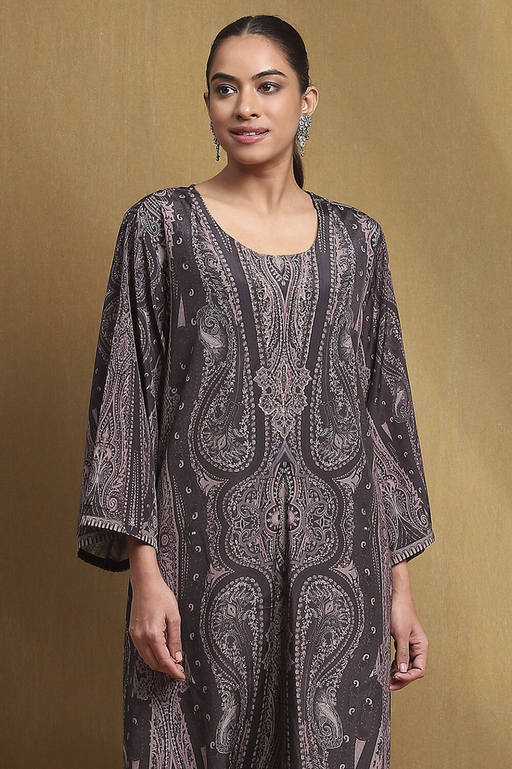 Black Printed Straight Suit Set image number 1